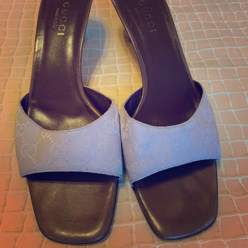 Lavender GG Monogram Slide Sandals - 10B